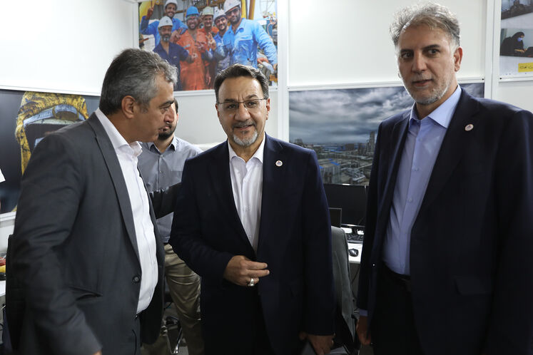 بازدید مدیرعامل شرکت انتقال گاز ایران از تحریریه رسانههای وزارت نفت