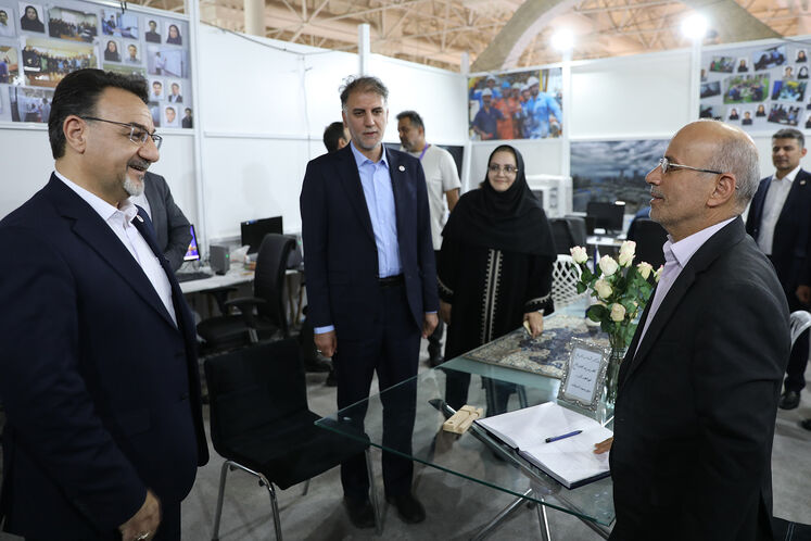 بازدید مدیرعامل شرکت انتقال گاز ایران از تحریریه رسانههای وزارت نفت