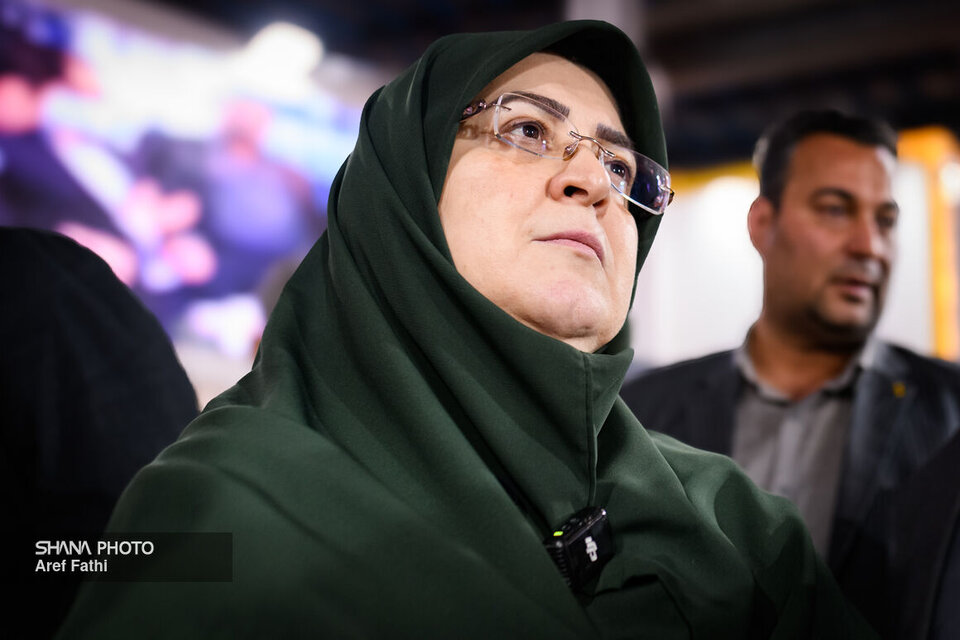 Gov’t spox praises oil industry staff’s efforts
