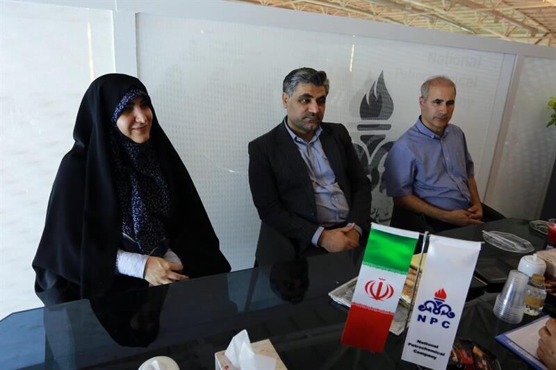 مجلس مصمم به حمایت از صنعت پتروشیمی است مجلس مصمم به حمایت از صنعت پتروشیمی است