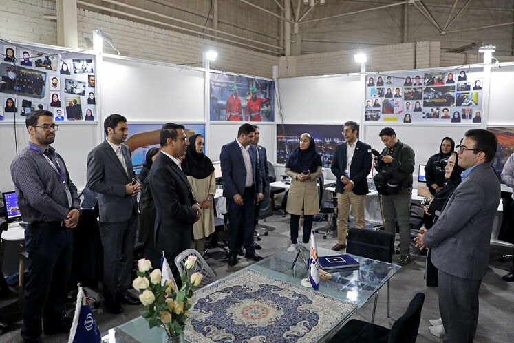 بازدید حسین حسین‌زاده، رئیس هیئت‌رئیسه صندوق‌های بازنشستگی نفت از تحریریه رسانه‌های وزارت نفت