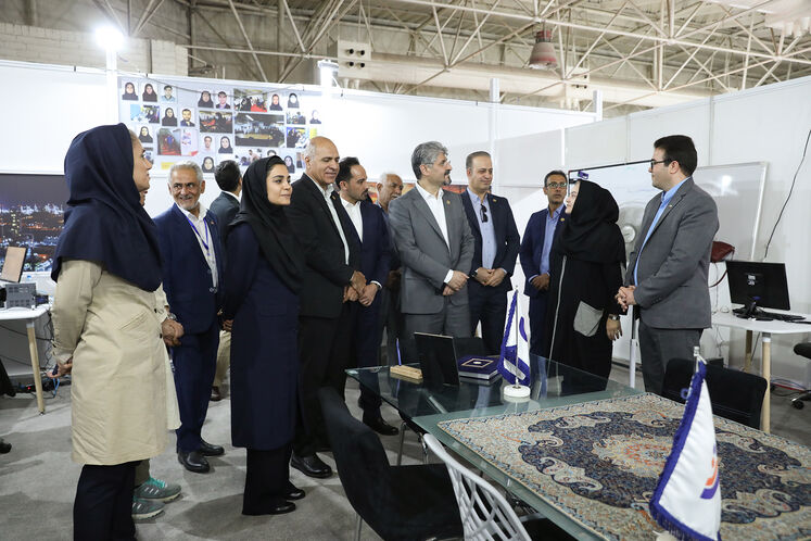 بازدید مدیرعامل شرکت نفت و گاز پارس از تحریریه رسانههای وزارت نفت