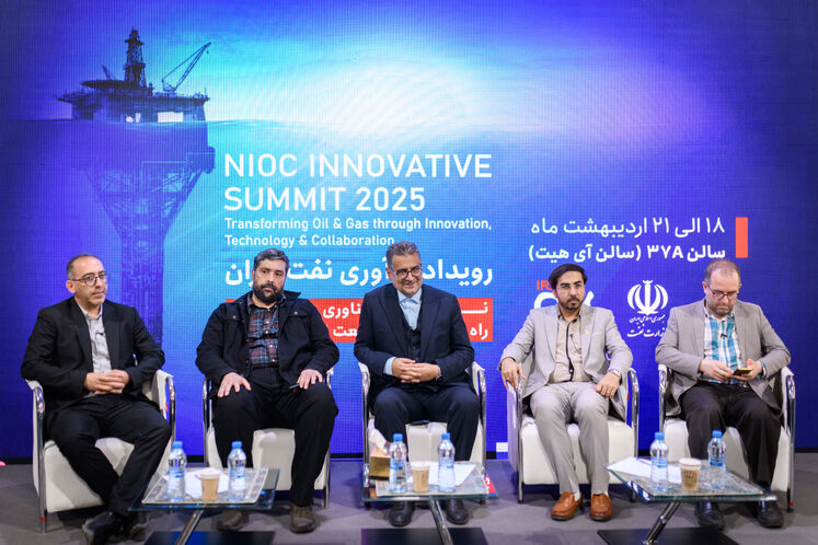امنیت سایبری در عصر دیجیتال صنعت نفت و گاز، تهدیدها و راهکارها