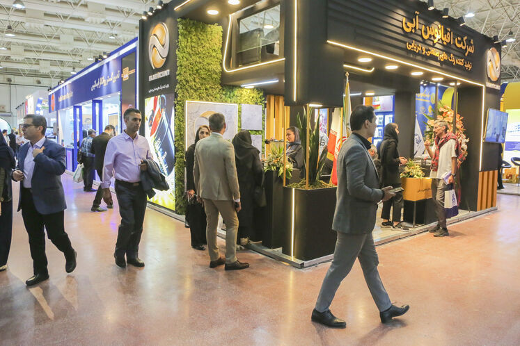 حاشیه روز پایانی بیست‌ونهمین نمایشگاه بین‌المللی نفت