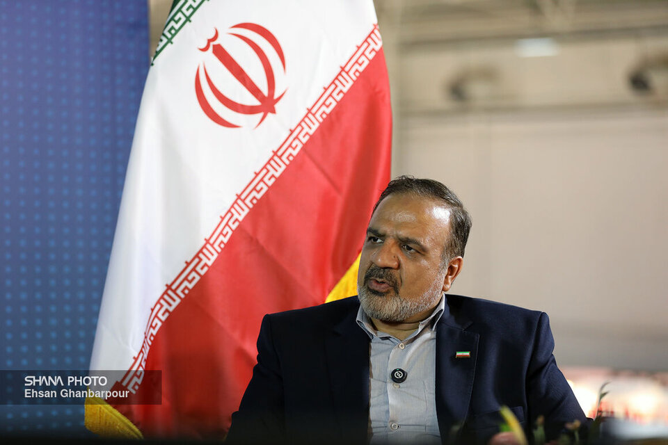 مدیرکل روابط عمومی وزارت نفت در استودیوی «شانا»