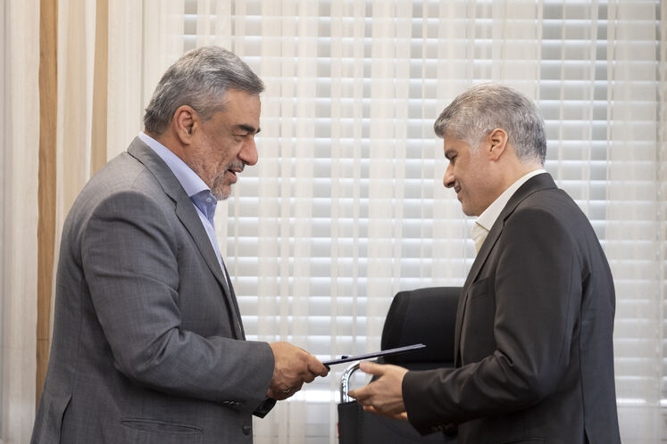 قدردانی از  تقی ابراهیمی، رئیس پیشین امور مجامع شرکت ملی نفت ایران