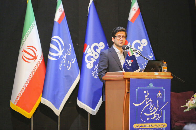 محمدصادق عظیمی‌فر، مدیرعامل شرکت ملی پالایش و پخش فرآورده‌های نفتی ایران