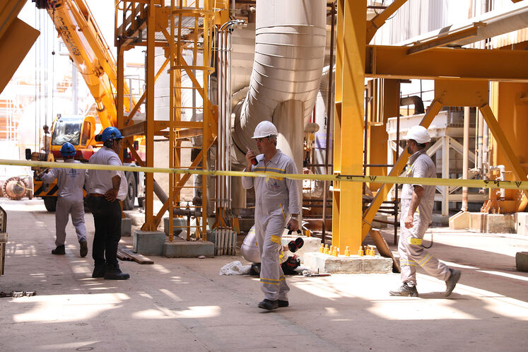 تعمیرات اساسی پالایشگاه نهم پارس جنوبی (فاز ۱۲)