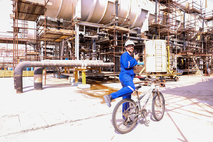 تعمیرات اساسی پالایشگاه نهم پارس جنوبی (فاز ۱۲)