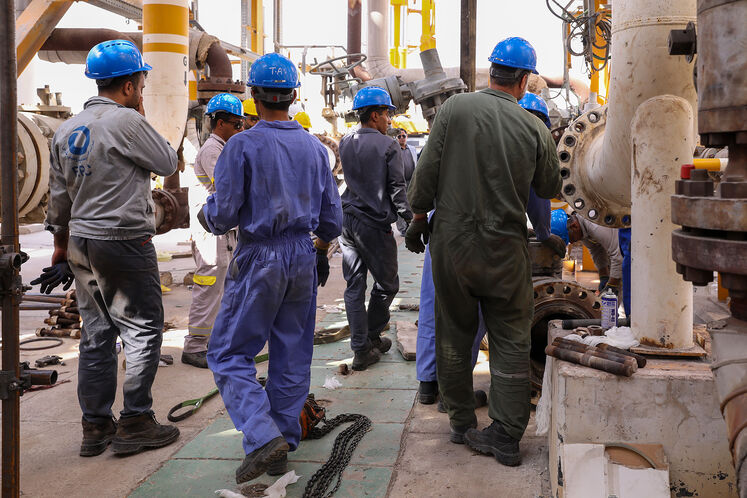 تعمیرات اساسی پالایشگاه نهم پارس جنوبی (فاز ۱۲)