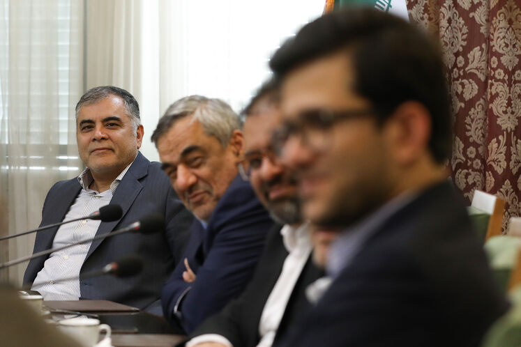 محسن پاک‌نژاد، وزیر نفت 