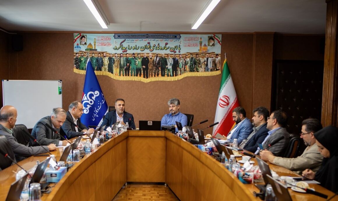 بازآرایی رویکرد بازرسی وزارت نفت با تأکید بر نظارت هوشمند بازآرایی رویکرد بازرسی وزارت نفت با تأکید بر نظارت هوشمند