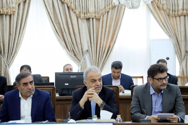 نشست شورای اقتصاد