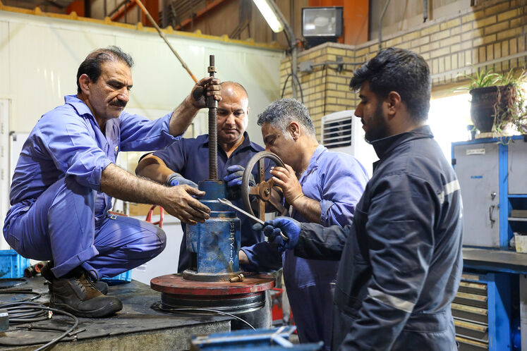 جریان مداوم کار در پالایشگاه نهم پارس جنوبی