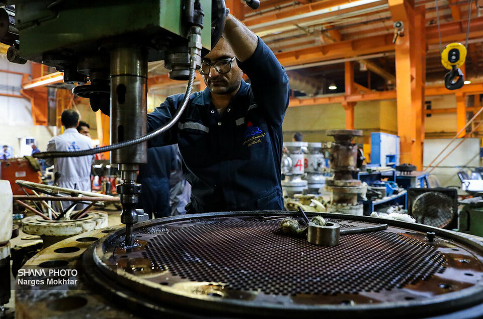 Silent dedication: The men behind South Pars gas Refinery 9
