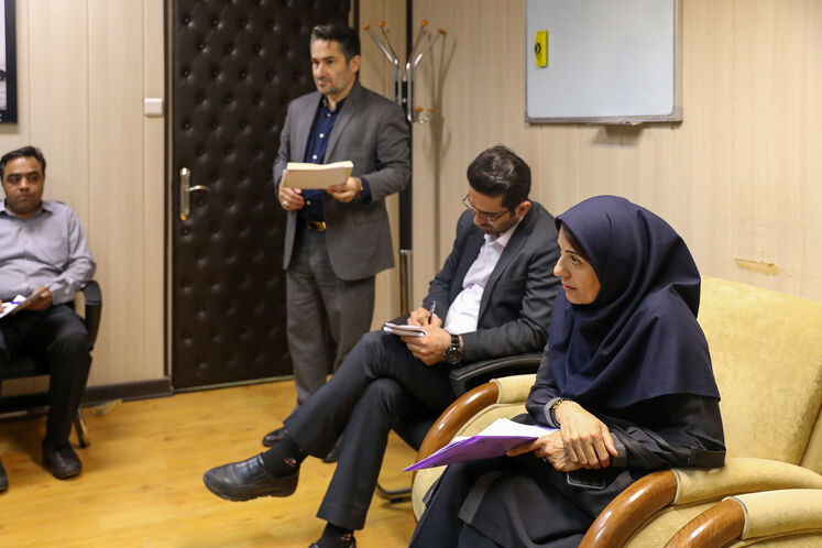 دومین نشست ملاقات چهرهبهچهره مردم و مسئولان وزارت نفت با حضور حسین فهیمیتبار