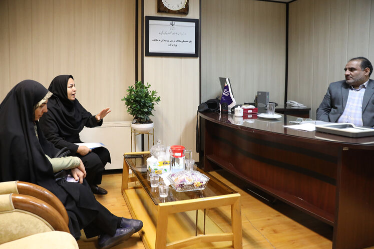 دومین نشست ملاقات چهرهبهچهره مردم و مسئولان وزارت نفت با حضور حسین فهیمیتبار