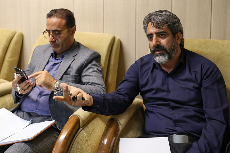 دومین نشست ملاقات چهرهبهچهره مردم و مسئولان وزارت نفت با حضور حسین فهیمیتبار