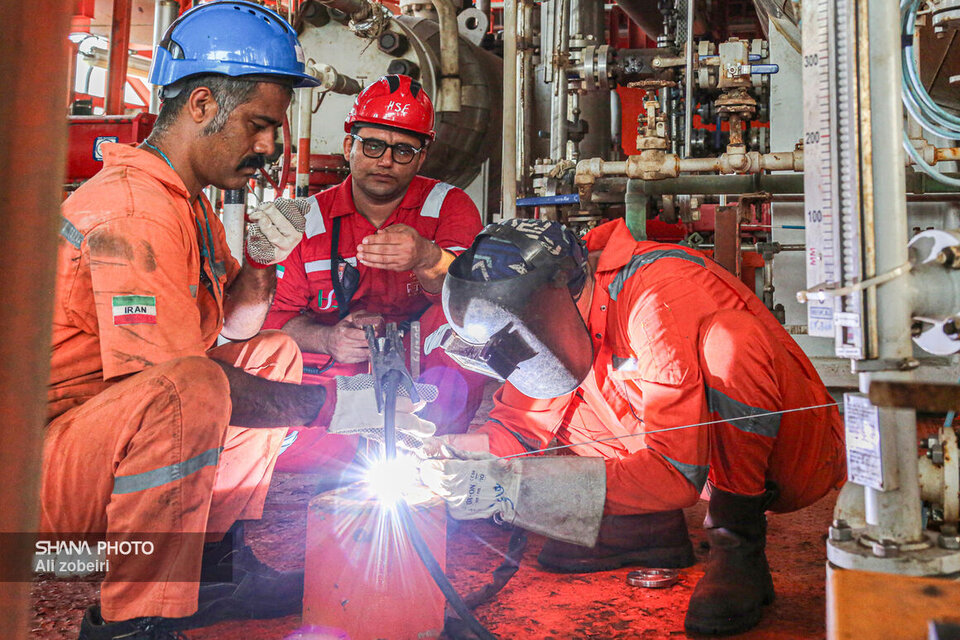 South Pars uses 90% local goods in overhauls South Pars uses 90% local goods in overhauls