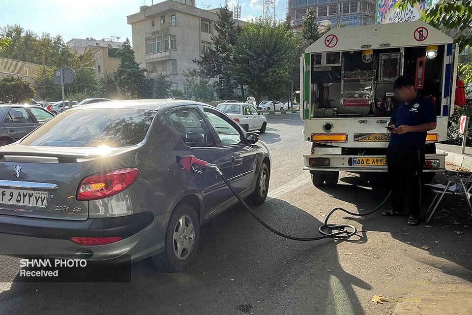 استقرار ۱۷ جایگاه سیار سوخترسانی در شهر تهران استقرار ۱۷ جایگاه سیار سوخترسانی در شهر تهران