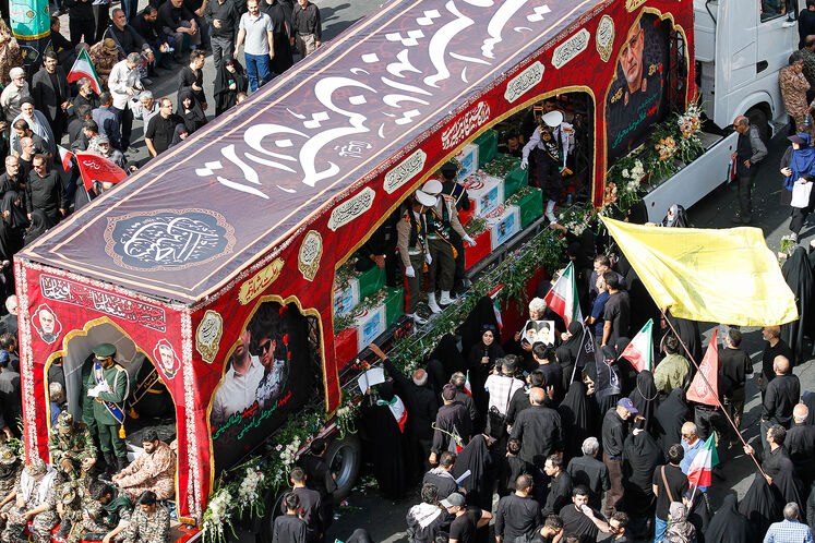تشییع پیکر مطهر شهدای اقتدار در تهران