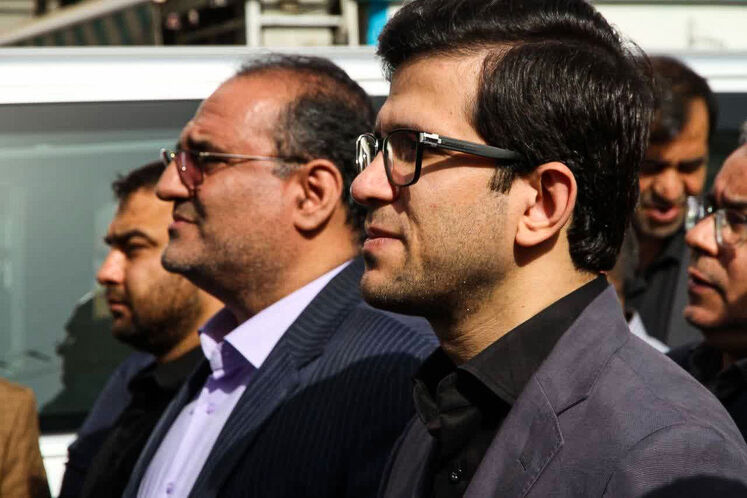 حضور محمدصادق عظیمی‌فر، معاون وزیر نفت در تشییع پیکر مطهر شهدای اقتدار

