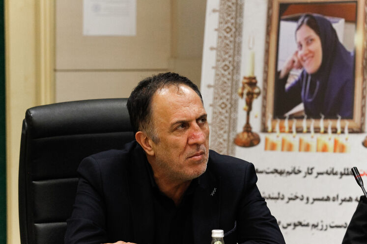 محسن مؤمنی، رئیس روابط عمومی شرکت ملی پخش فرآوردههای نفتی ایران