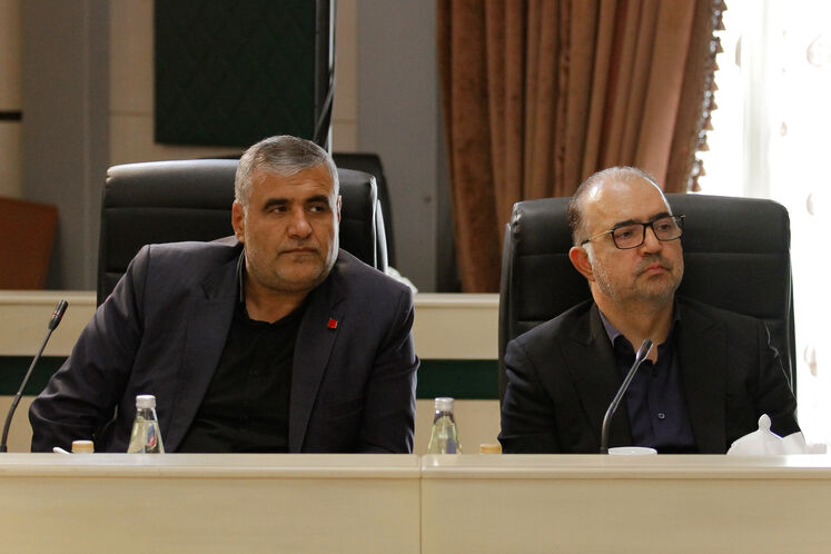 نشست هم‌اندیشی با فعالان زنجیره تأمین سوخت کشور