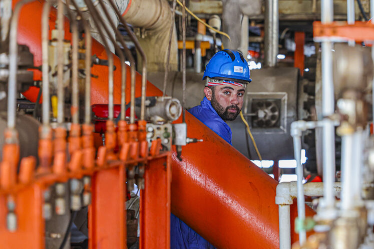 تعمیرات اساسی سکوی SPD5 پارس جنوبی