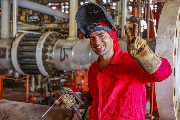 تعمیرات اساسی سکوی SPD5 پارس جنوبی