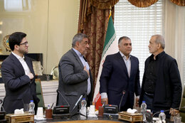 Decoding the message behind the Pezeshkian’s Oil Ministry visit
