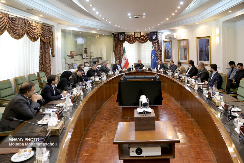 پیام نخستین حضور رئیسجمهوری در نفت چه بود؟ پیام نخستین حضور رئیسجمهوری در نفت چه بود؟