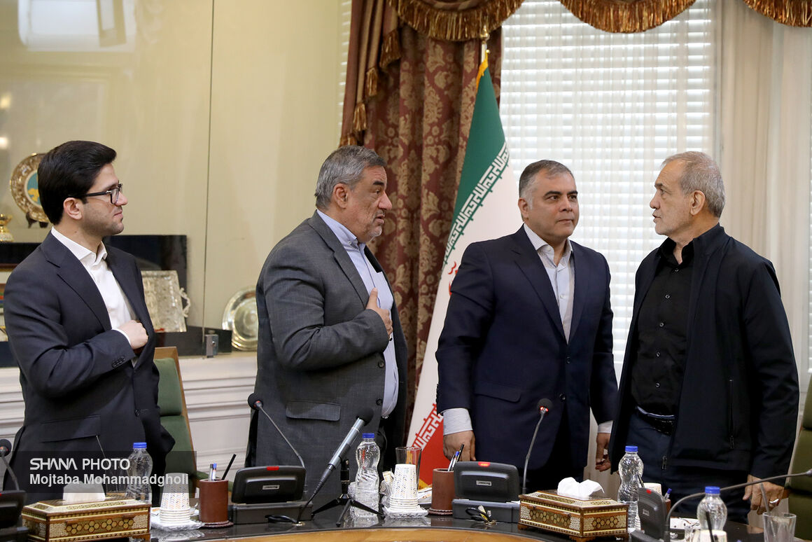 Decoding the message behind the Pezeshkian’s Oil Ministry visit