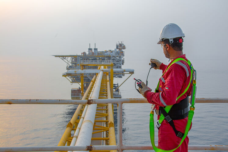 تعمیرات اساسی سکوی گازی SPD21 پارس جنوبی