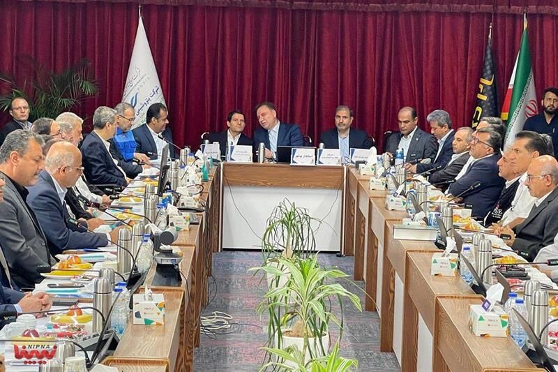 بررسی راهبردهای توسعه صنعت پتروشیمی عسلویه بررسی راهبردهای توسعه صنعت پتروشیمی عسلویه