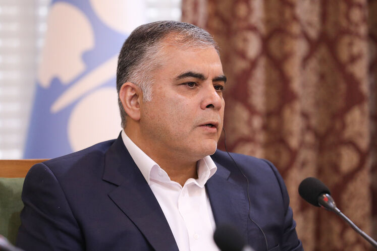 محسن پاک‌نژاد، وزیر نفت