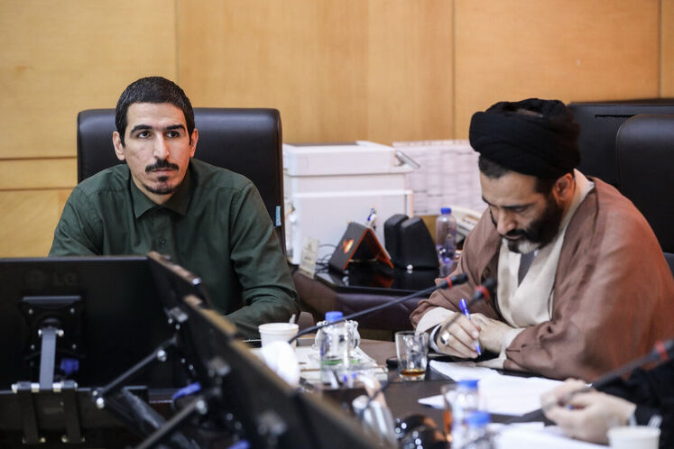 مالک شریعتی‌نیاسر، رئیس کارگروه نظارت بر اجرای برنامه هفتم توسعه در بخش انرژی مجلس