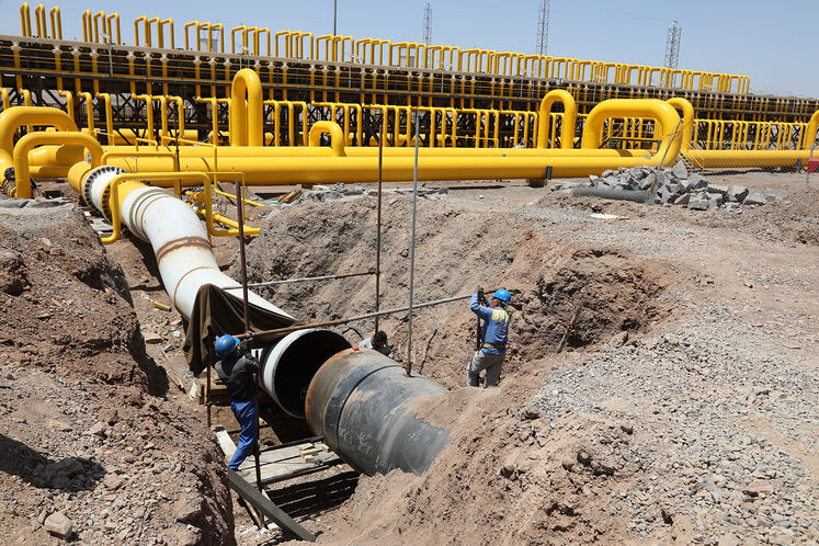 عملیات اتصال نهایی (Tie-in) ایستگاه تقویت فشار گاز اردستان به خط لوله هشتم سراسری گاز