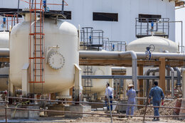 Iran refineries moving toward solar power