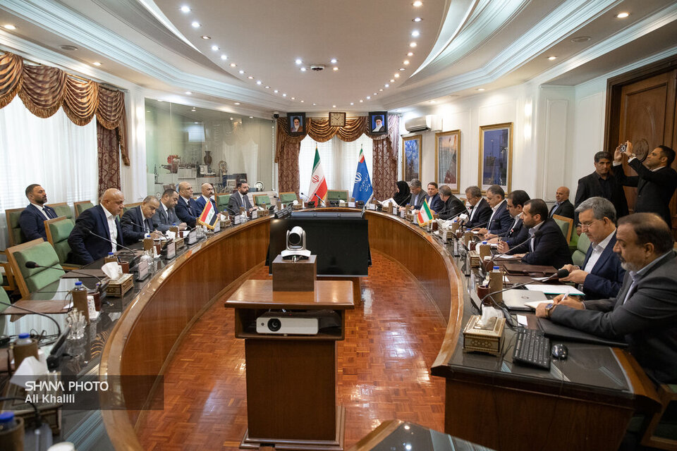 تأکید ایران و عراق بر حل مسائل صادرات گاز و مطالبات مالی