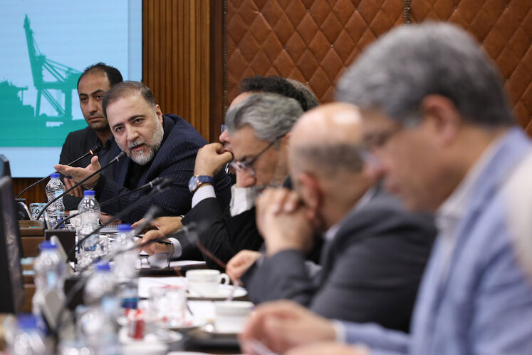 نشست شورای عالی راهبری کربن زدایی و سوخت پاک در صنعت دریانوردی کشور