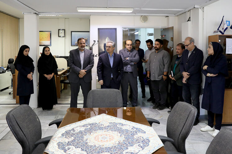بازدید کسری نوری، مدیرکل دفتر وزارتی و مجید بوجارزاده، مدیرکل روابط عمومی وزارت نفت از رسانه‌های وزارت نفت