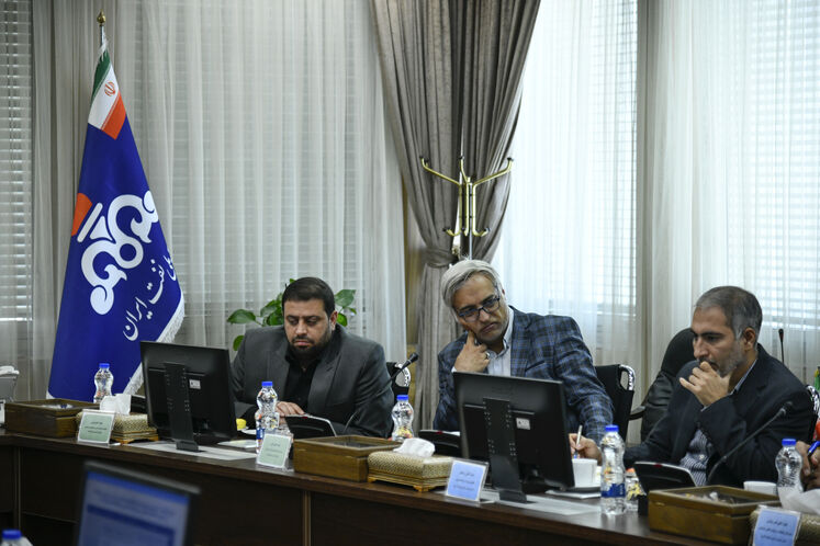 شانزدهمین نشست شورای راهبری تحول اداری وزارت نفت