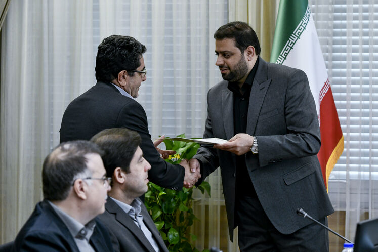 شانزدهمین نشست شورای راهبری تحول اداری وزارت نفت