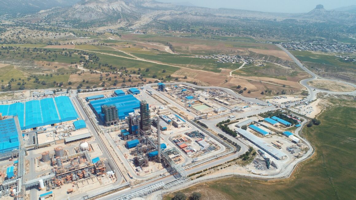 Petrochemical industry focused on stable feedstock supply