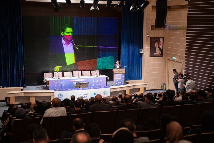 سومین همایش زنجیره ارزش صنعت پتروشیمی ایران