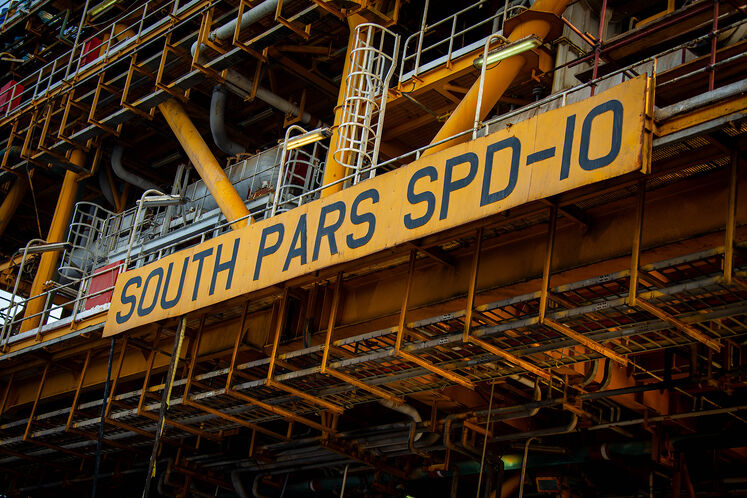 تعمیرات اساسی سکوی گازی SPD10 پارس جنوبی
