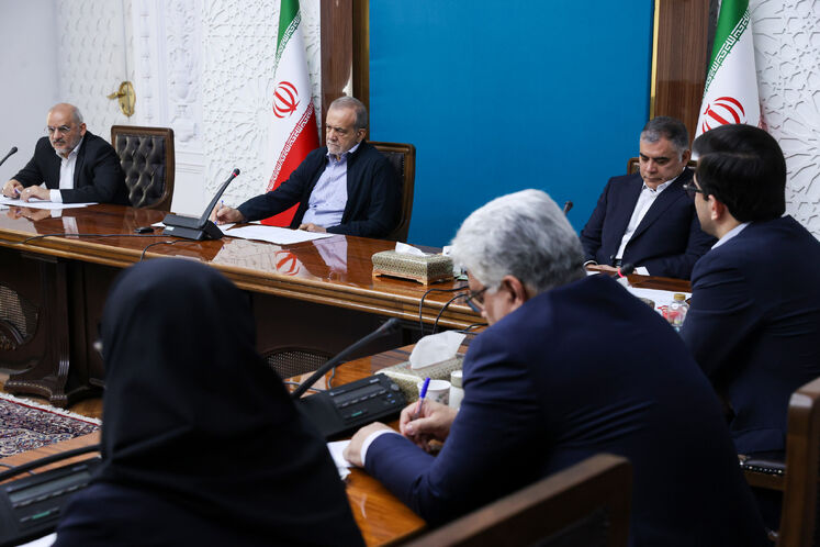 افتتاح ۲ طرح راهبردی وزارت نفت با حضور رئیس جمهوری
