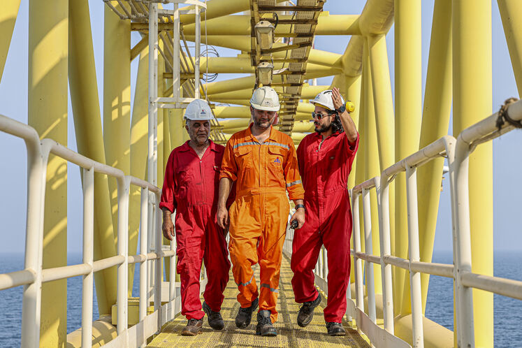 تعمیرات اساسی سکوی SPD16 پارس جنوبی