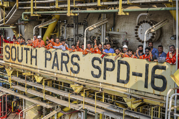 تعمیرات اساسی سکوی SPD16 پارس جنوبی